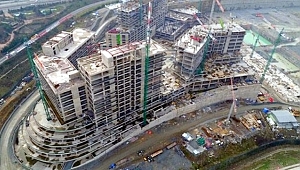 Emlak Konut'tan Kap'a İstanbul Finans Merkezi için 5 müteahhit açıklaması