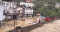 Artvin'i sel vurdu